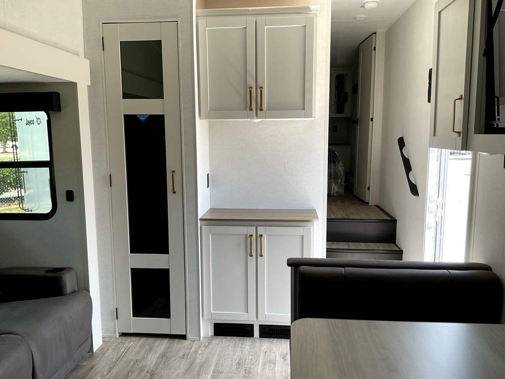 2027 JAYCO Eagle 24 MLE - Image 6