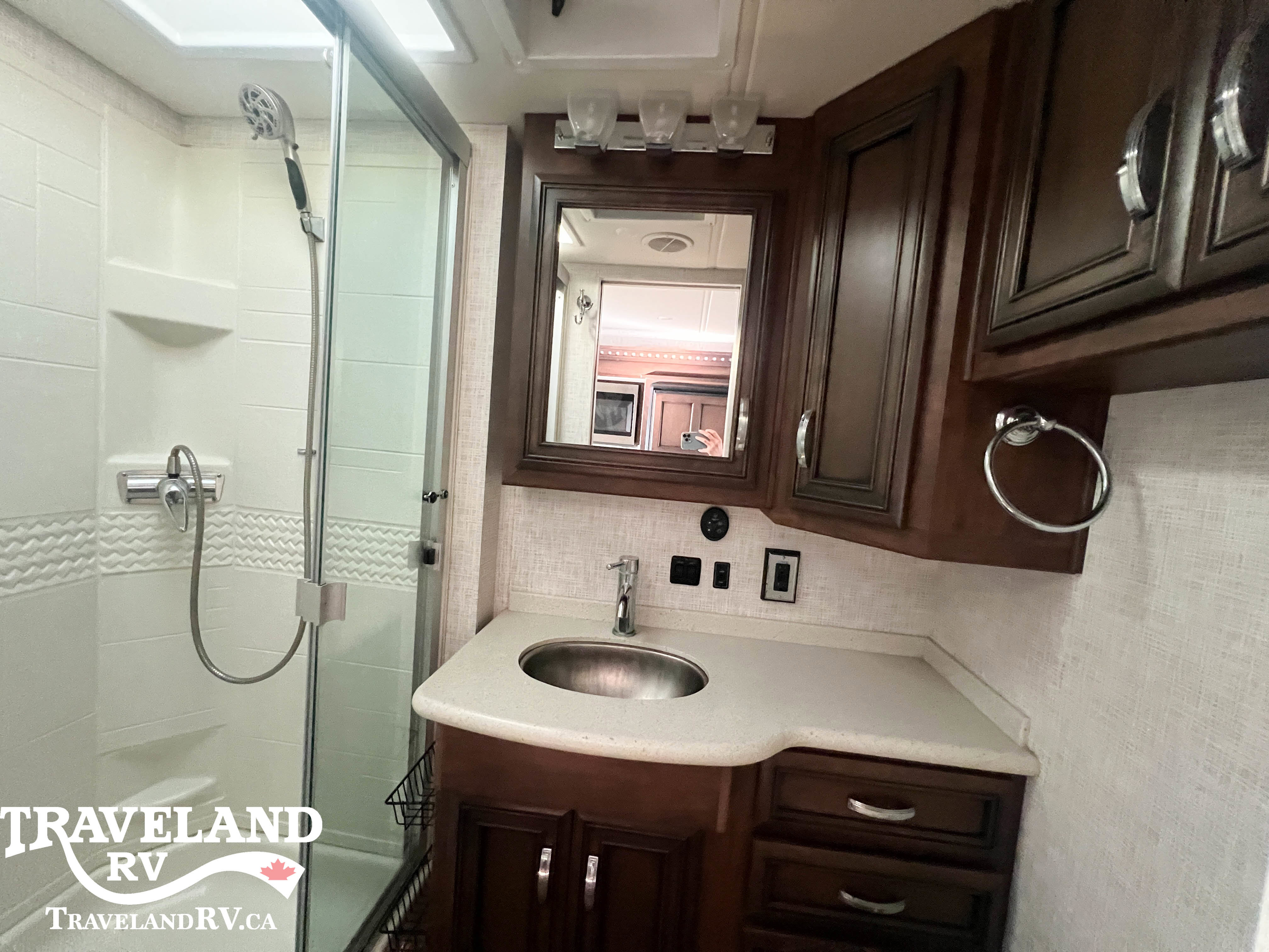 2021 Newmar Bay Star 3014 - Image 22