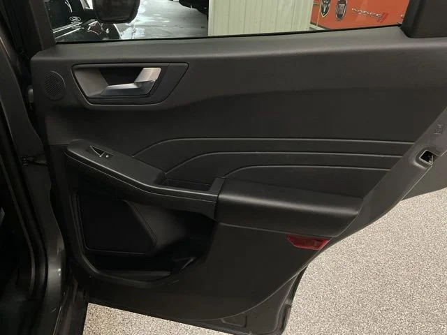 2023 Ford Escape Utility 4D ST-Line Select AWD - Image 23
