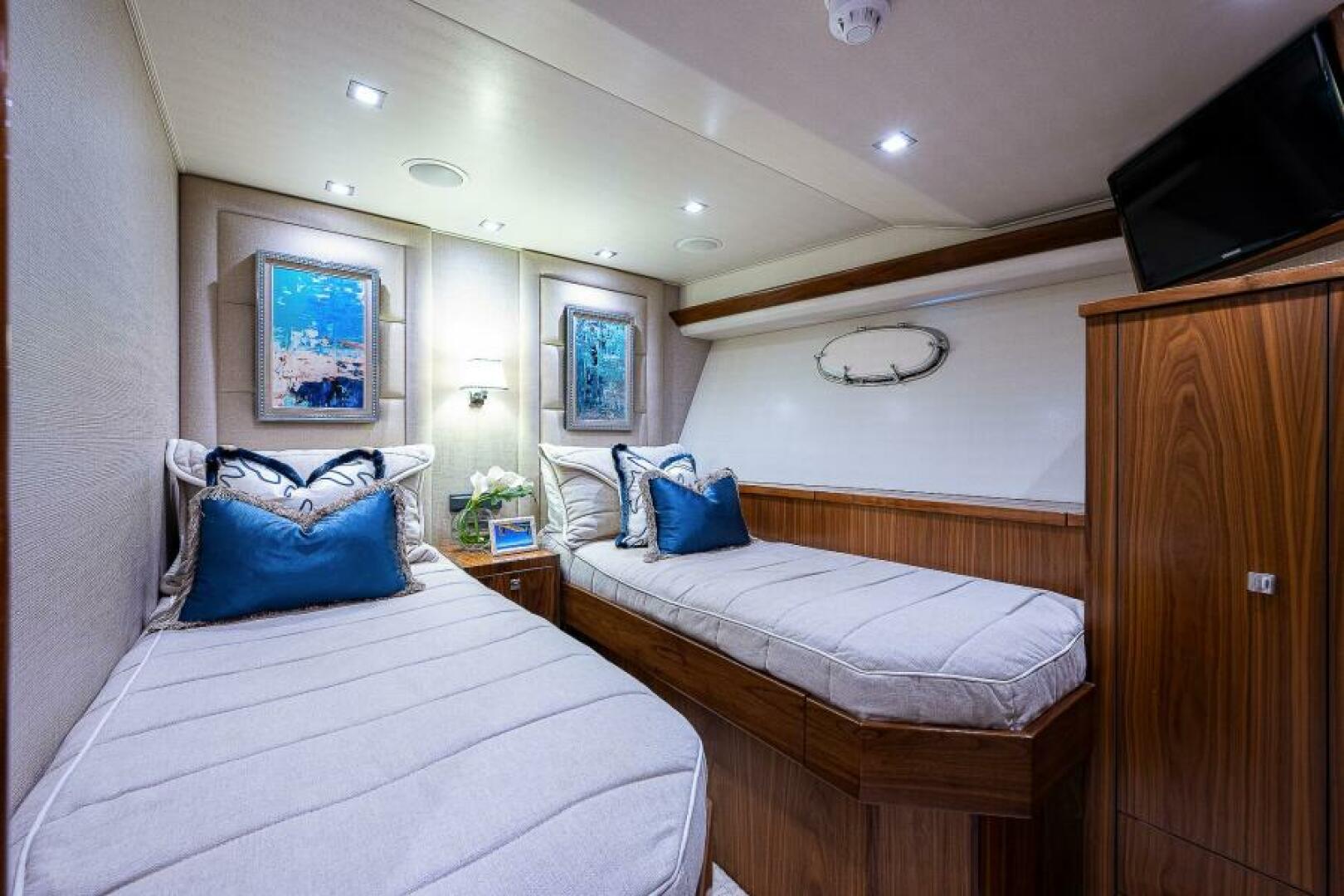 2017 Viking 75 Motoryacht - Image 35