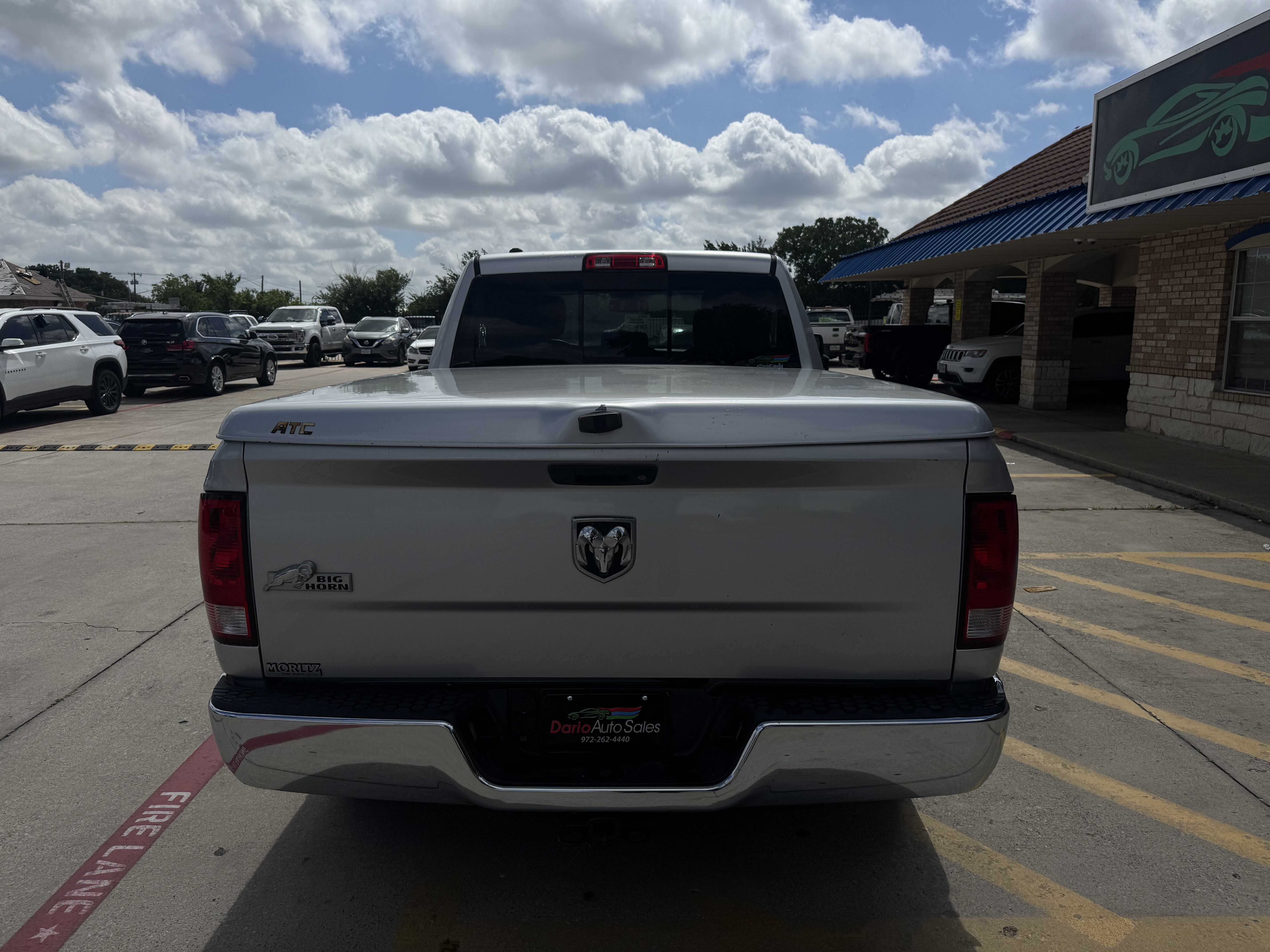 2014 Ram 1500 Pickup-V8 Quad Cab SLT 2WD - Image 5