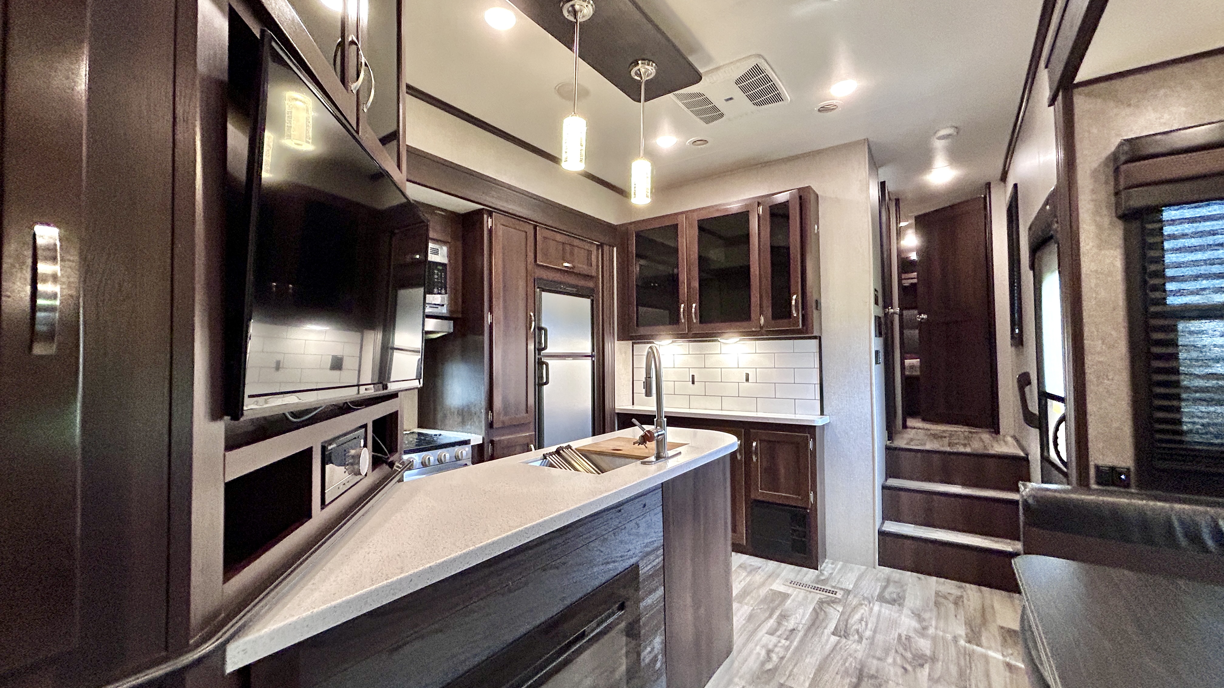 2019 Jayco Talon 403T - Image 12