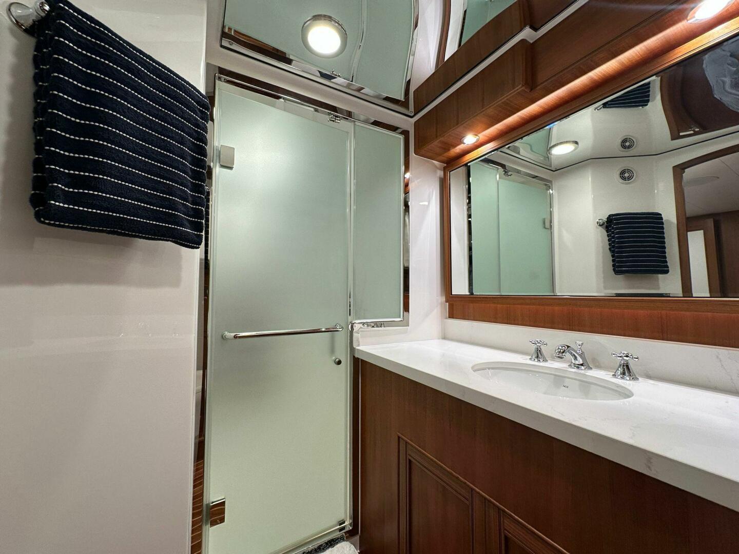 2023 Marlow Explorer 66E - CB - Image 37