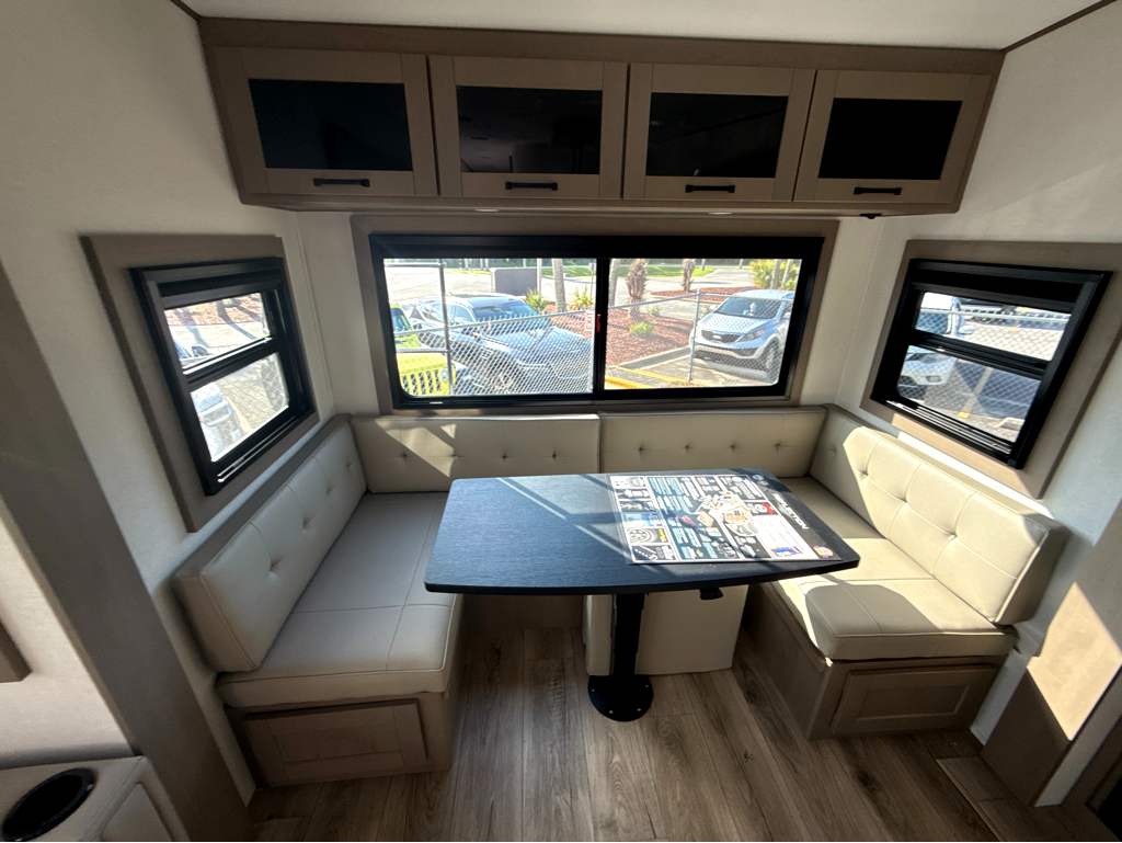 2027 GRAND DESIGN REFLECTION 324MBS - Image 13