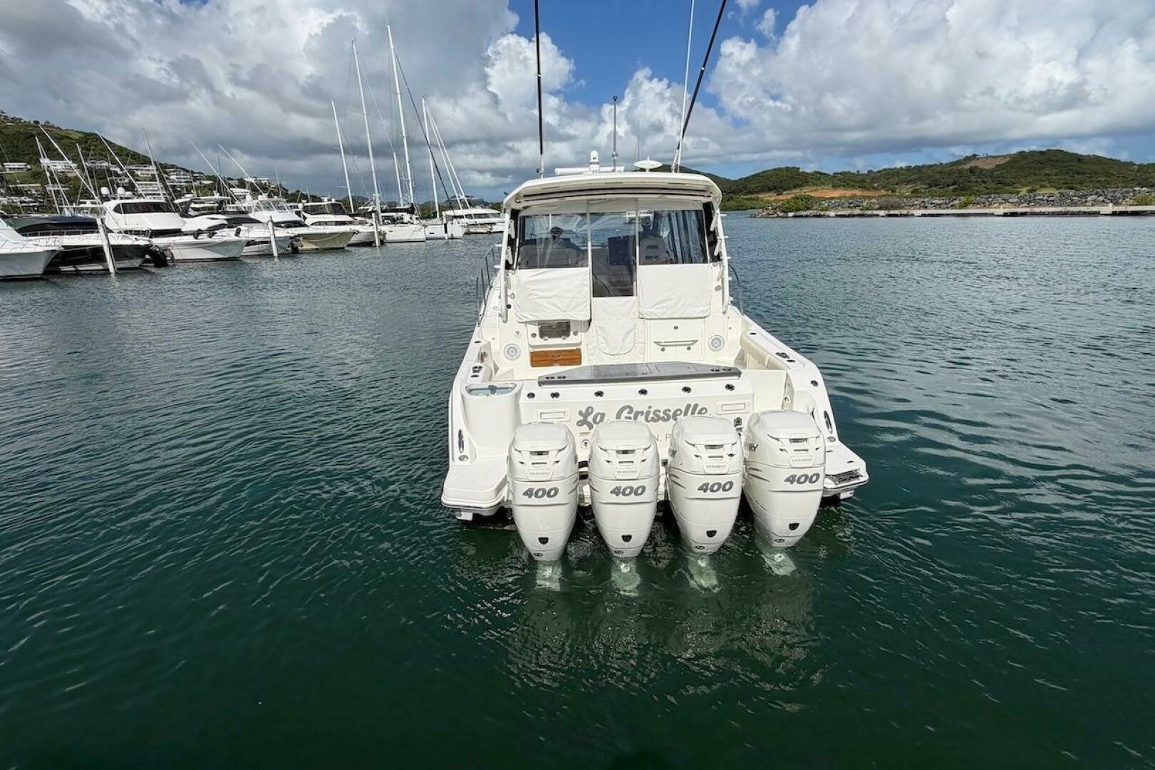 2021 Boston Whaler 405 Conquest - Image 17