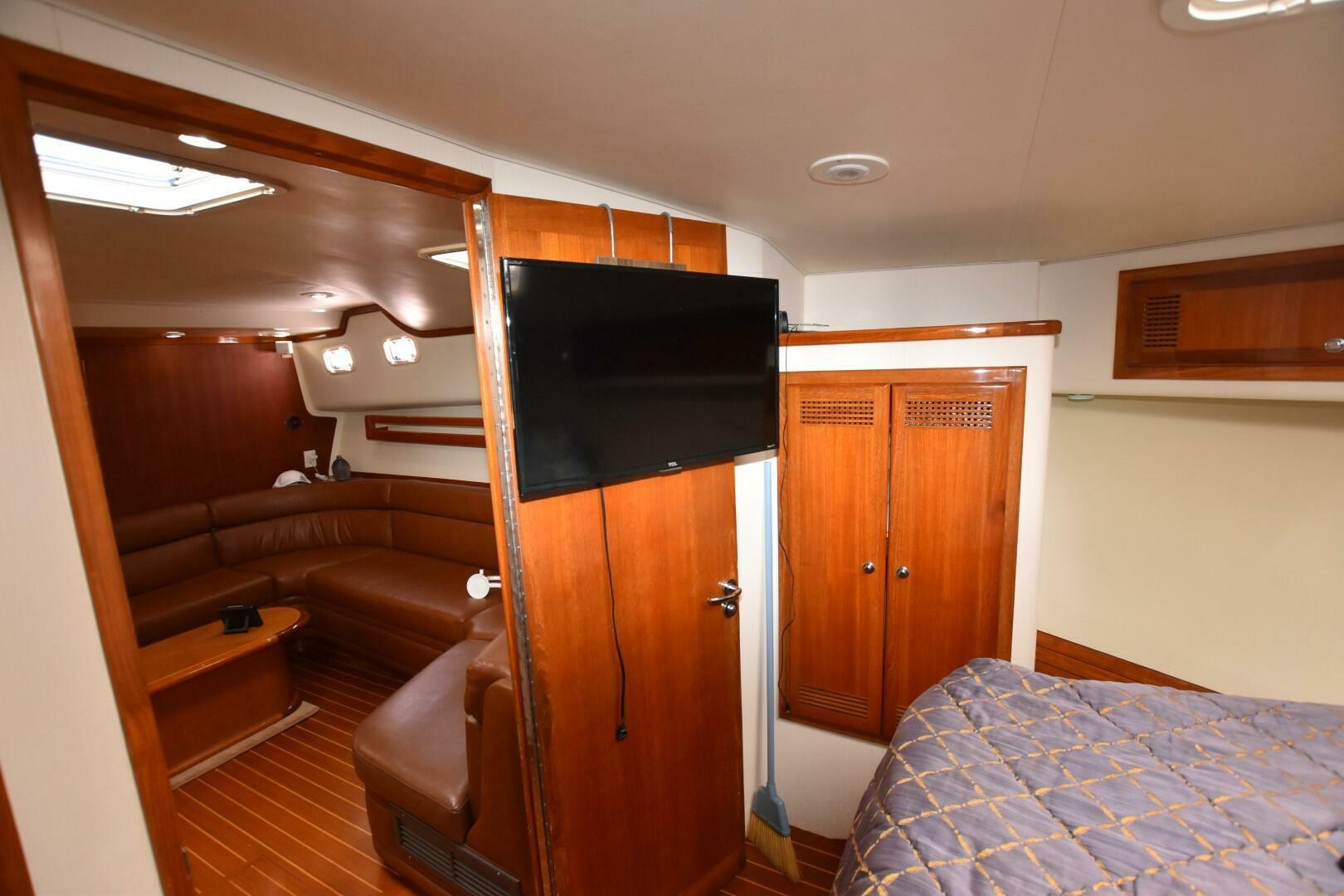 1998 Cabo 45 Express Fisherman - Image 12