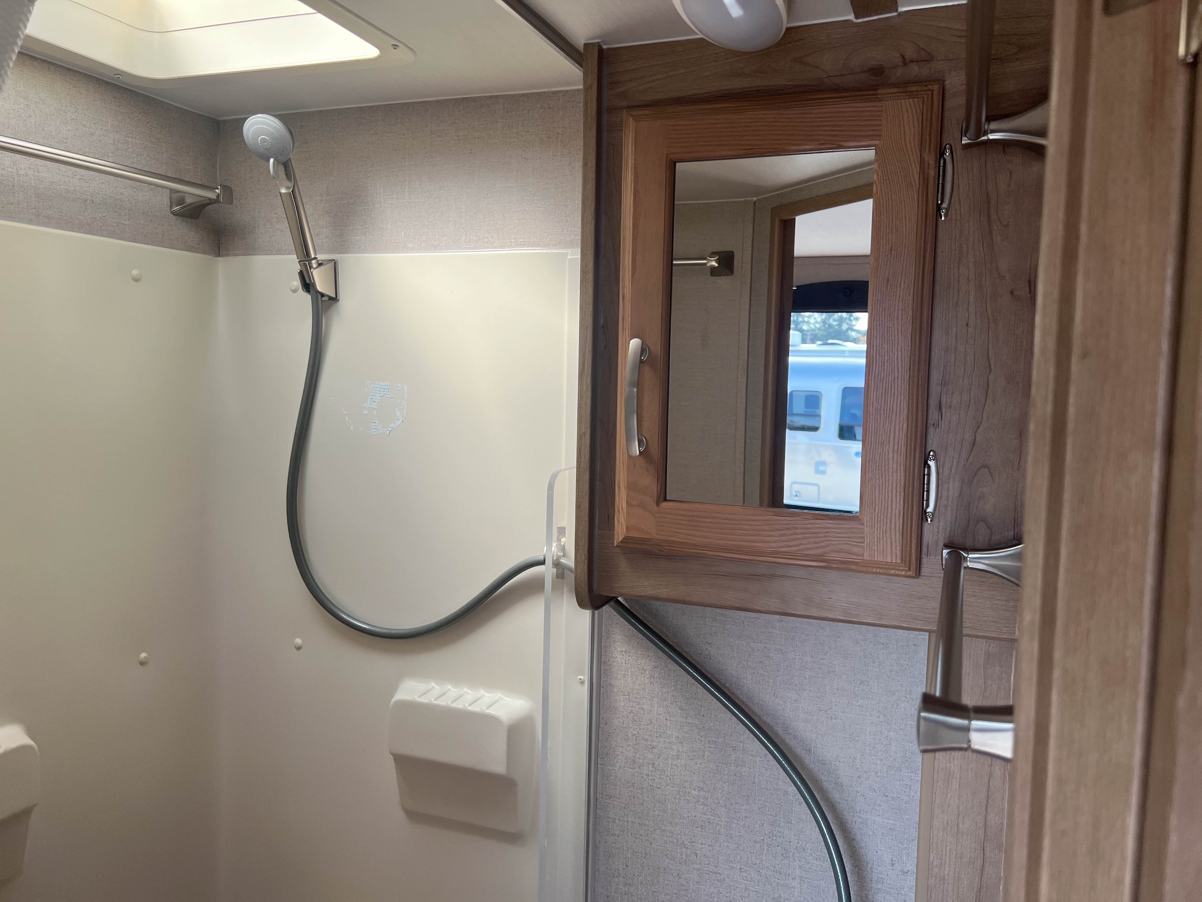 2020 Winnebago Micro Minnie 1808FBS - Image 24