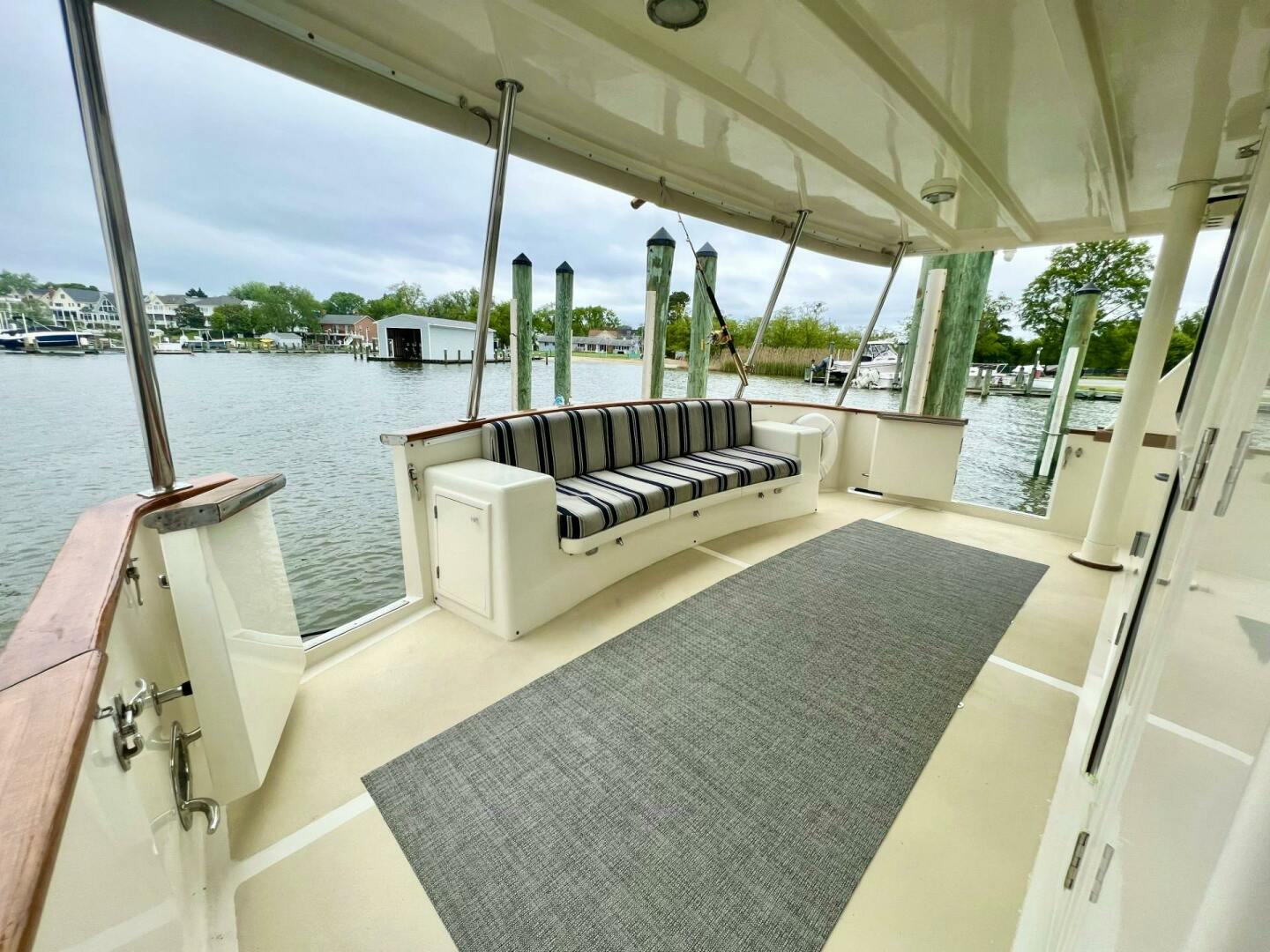 2000 Grand Alaskan 60 Pilothouse - Image 16