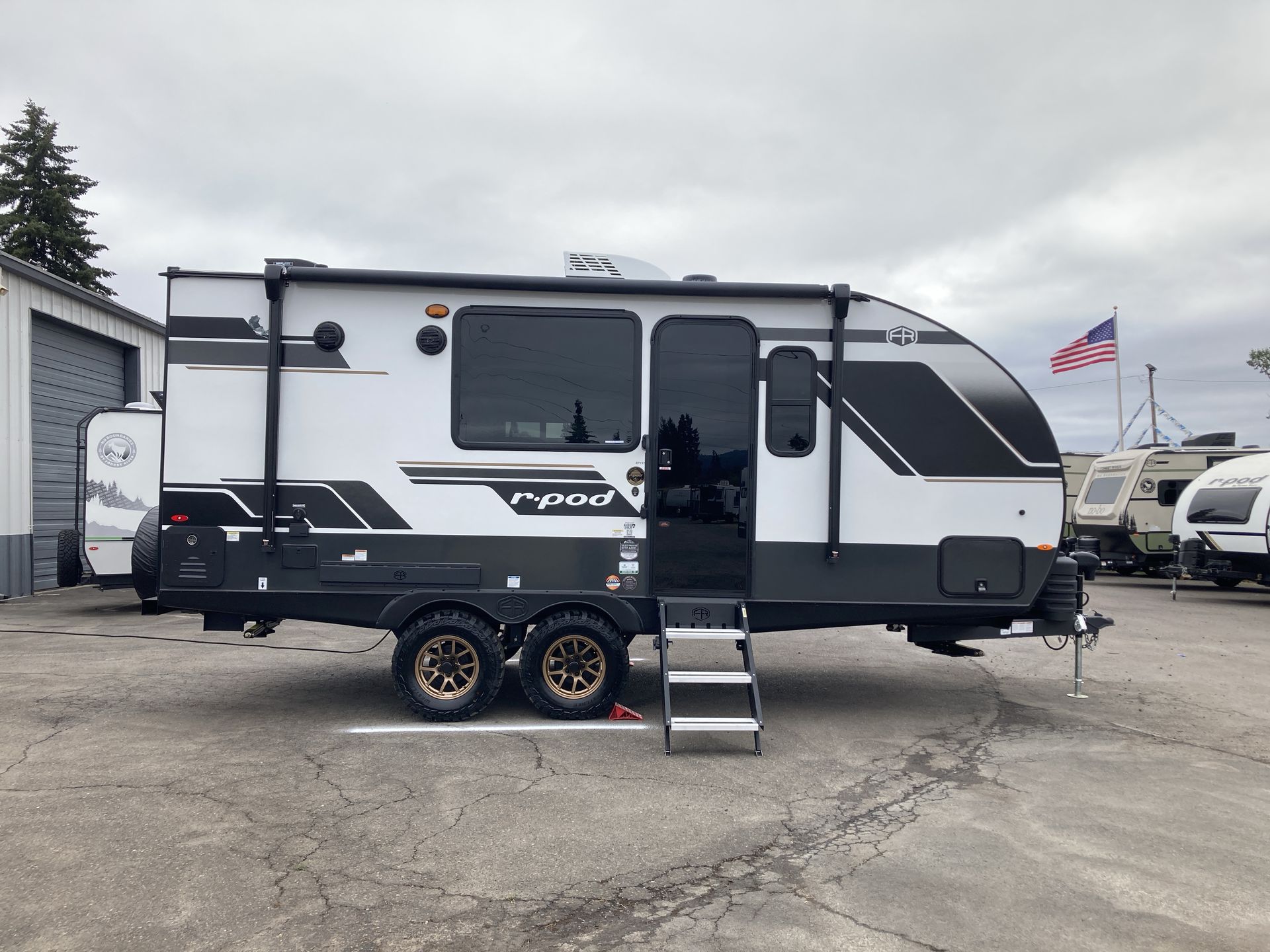 2027 Forest River R-Pod RP-197 - Image 9