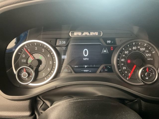 2026 Ram 1500 Big Horn 4x4 Crew Cab 5'7" Box - Image 21