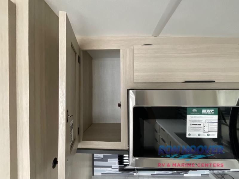 2026 FOREST RIVER 37GALLEY - Image 14