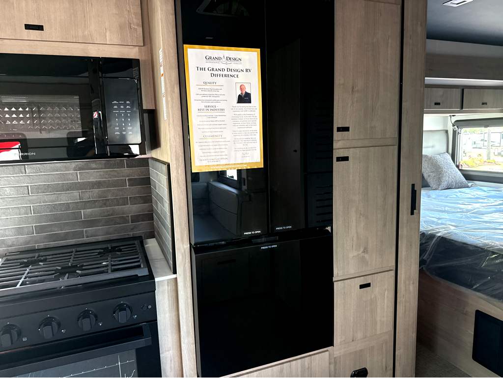 2027 GRAND DESIGN LINEAGE SERIES F 31ZW - Image 18