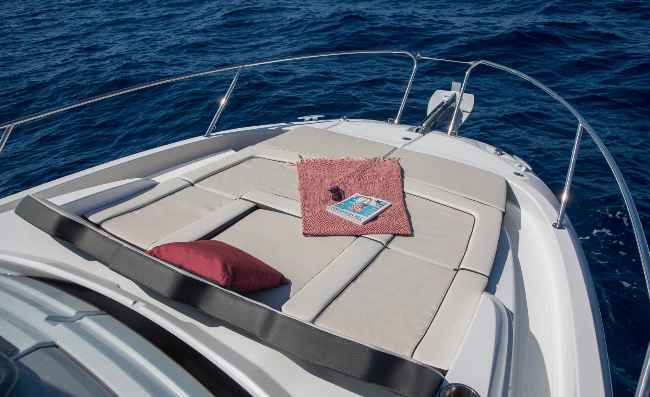 2027 Jeanneau Leader 9.0 WA - Image 12