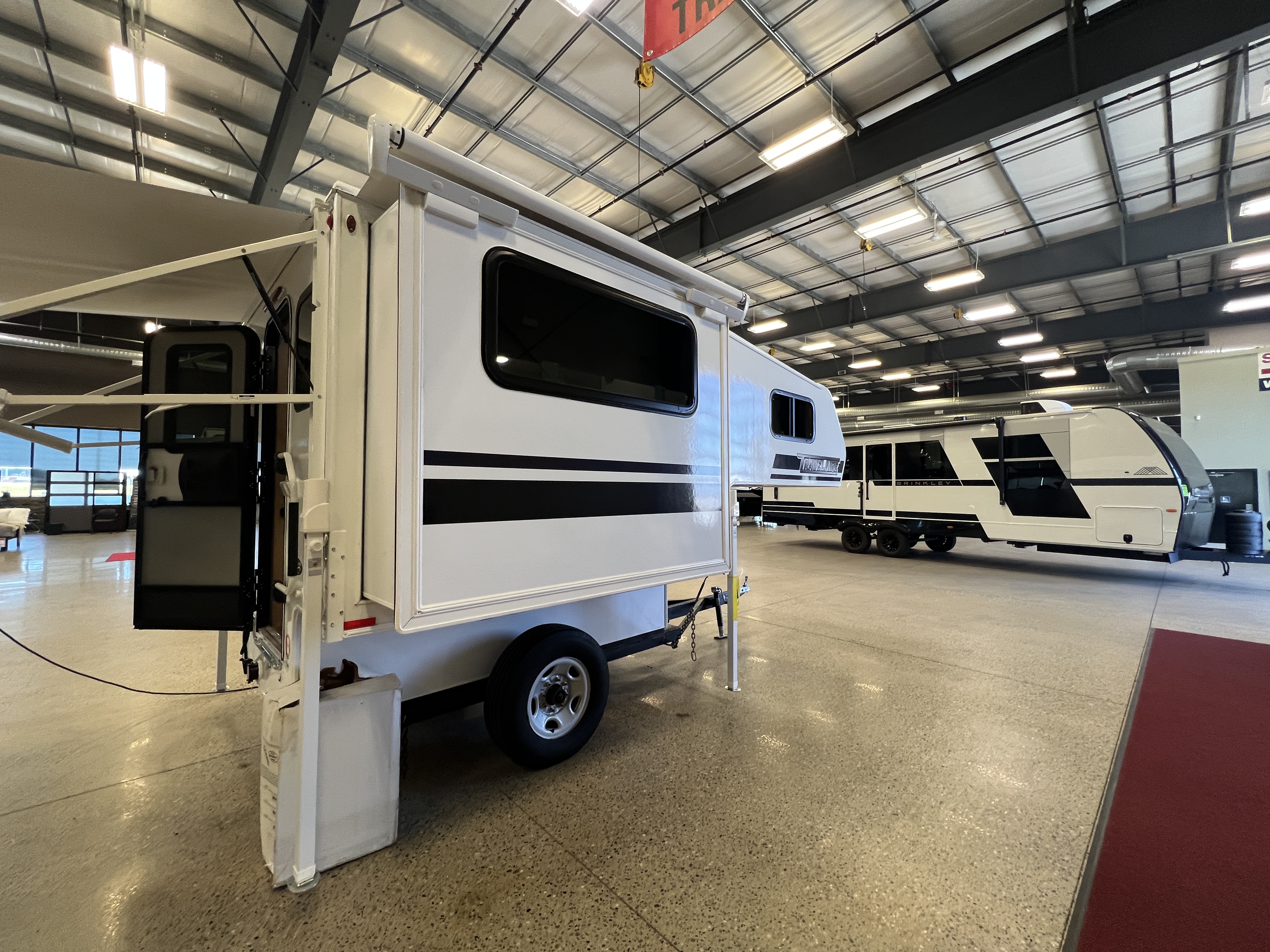 2027 Westland RV Travelaire 83SL - Image 7