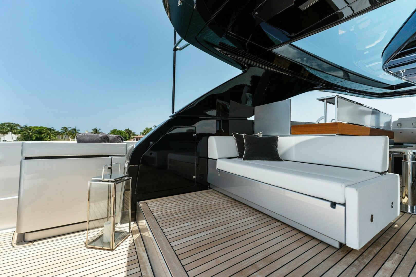 2023 Riva Dolcevita - Image 12