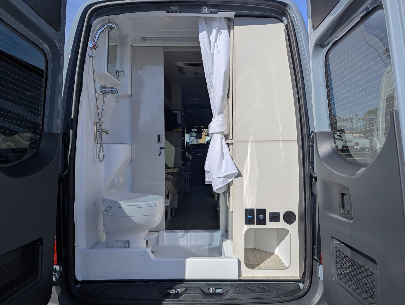2026 Thor Motor Coach Tranquility 24A - Image 8