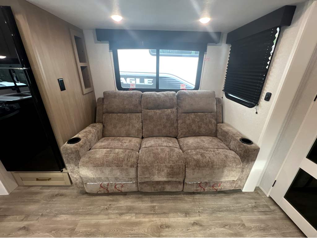 2026 Jayco Eagle SLE 24MLE - Image 9