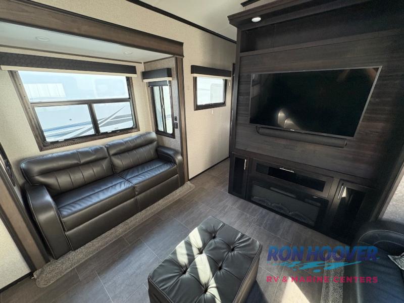 2020 JAYCO NORTHPOINT 383FKWS - Image 7