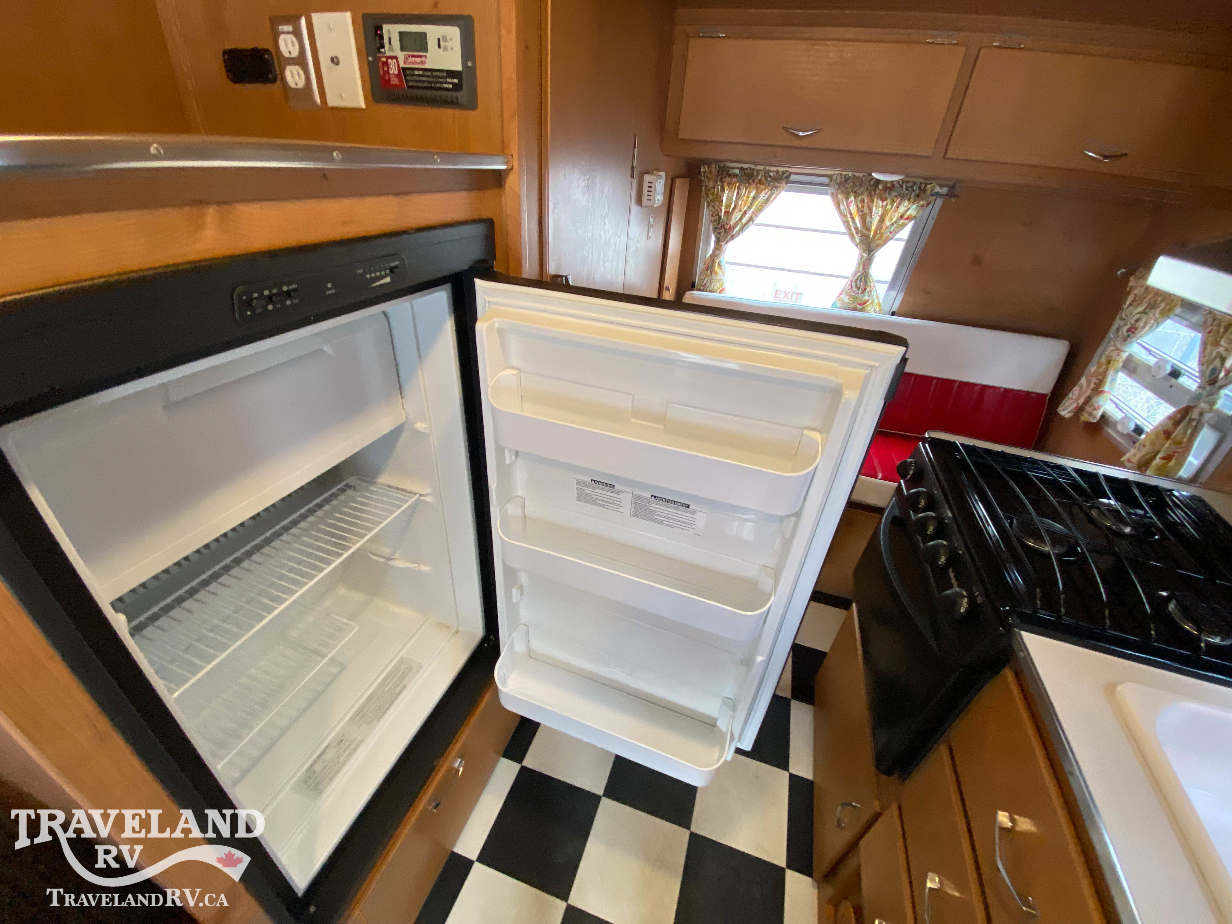 2015 FOREST RIVER SHASTA AIRFLYTE 16 - Image 10