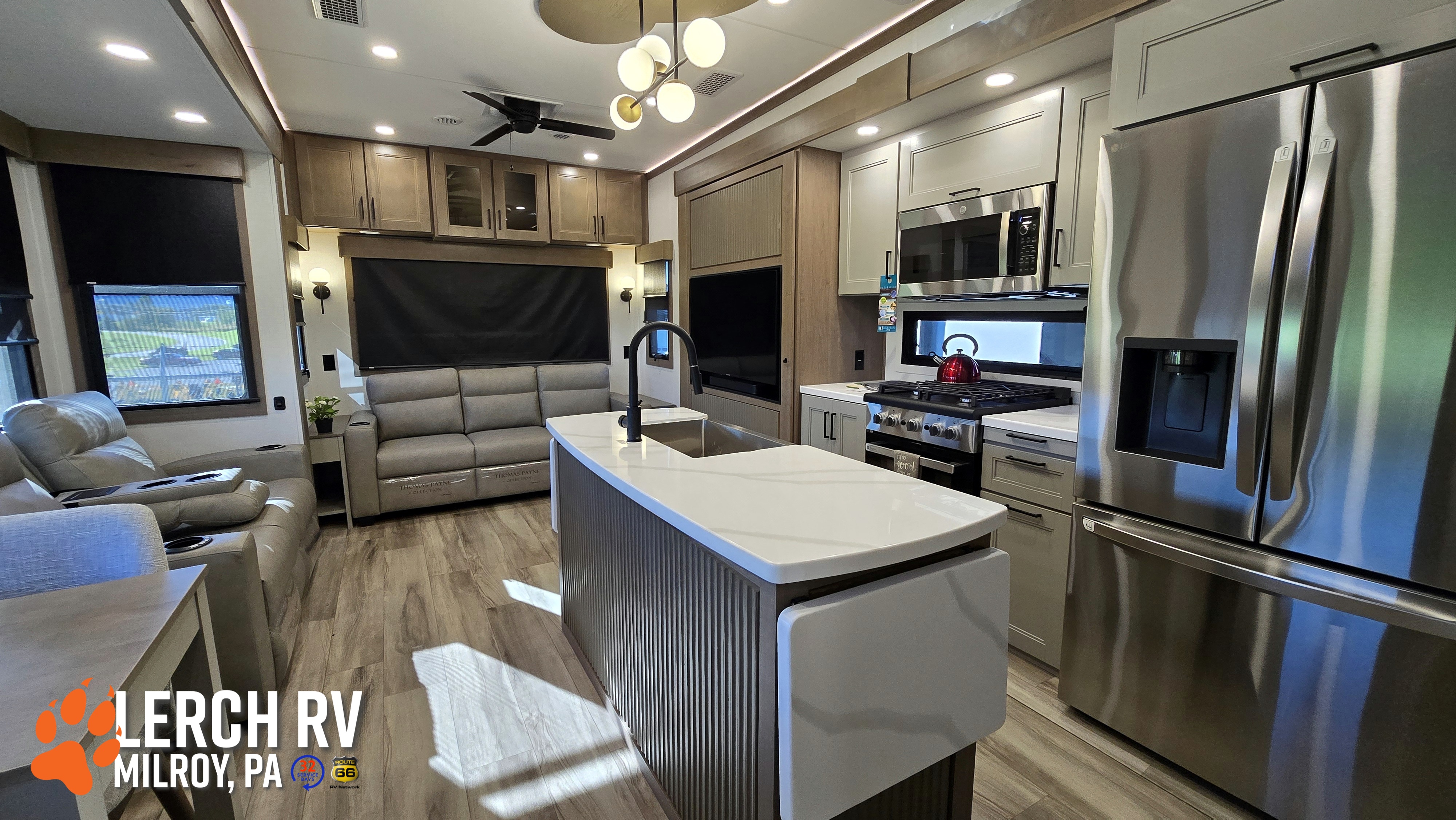 2027 KZ RV Durango Gold G366FBQ - Image 68