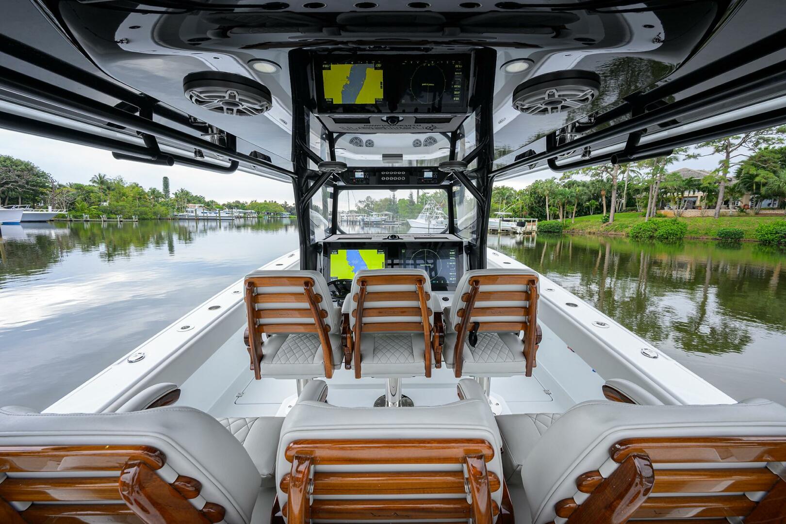 2020 VIKING VIKING 61 Convertible Base - Image 44