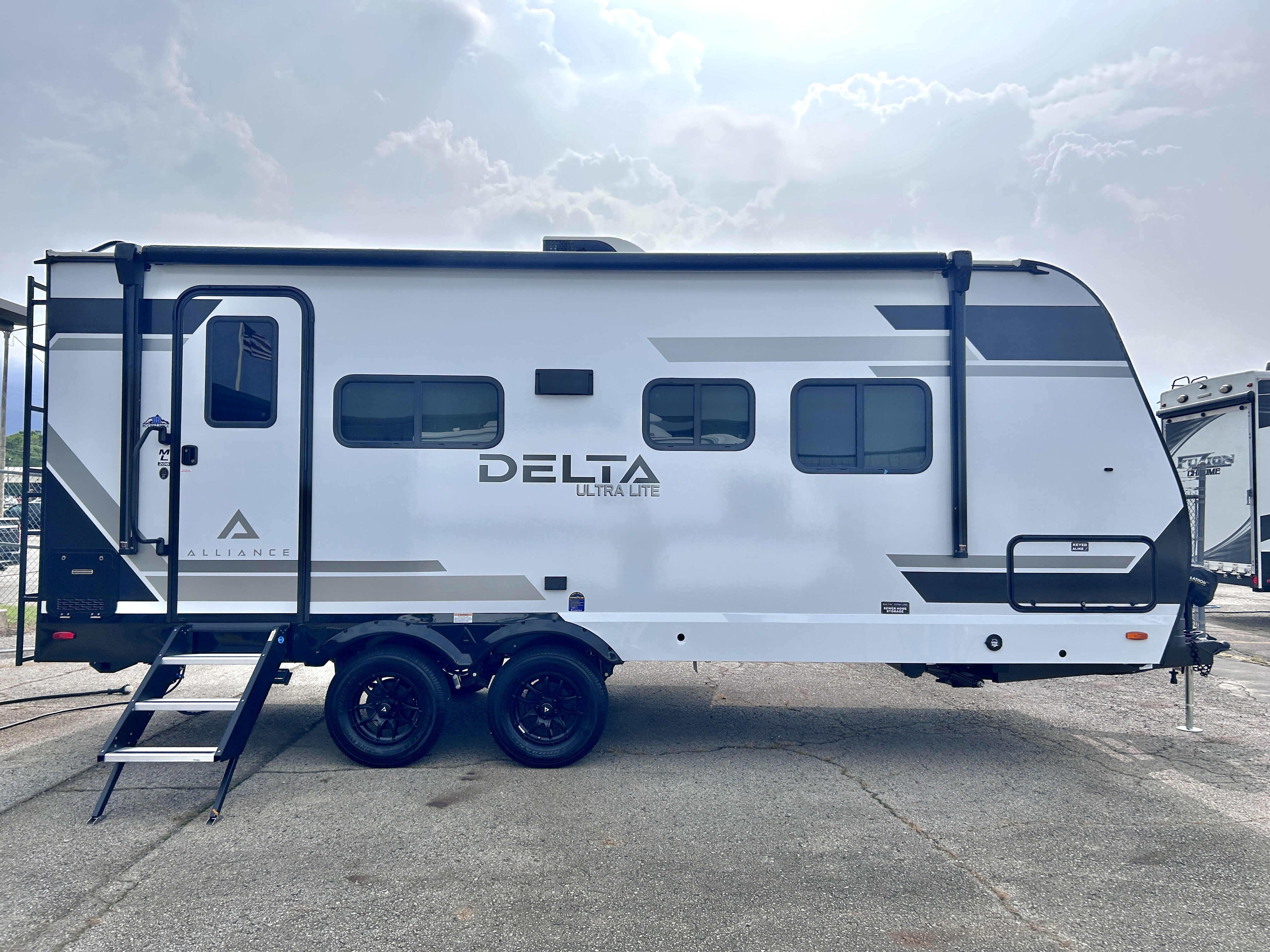 2026 Alliance RV Delta ML206 - Image 2