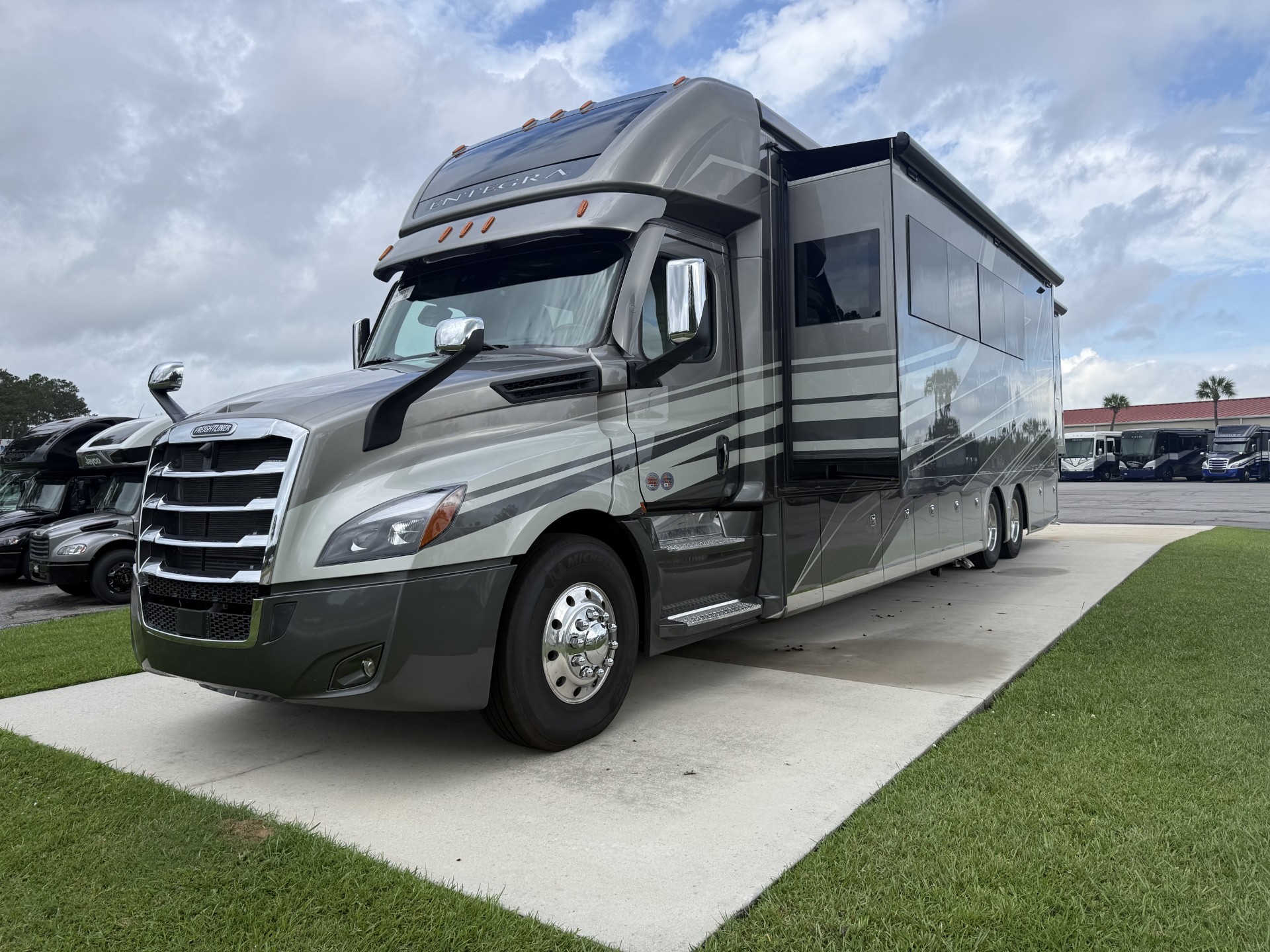 2026 ENTEGRA COACH CENTURION 45D - Image 2