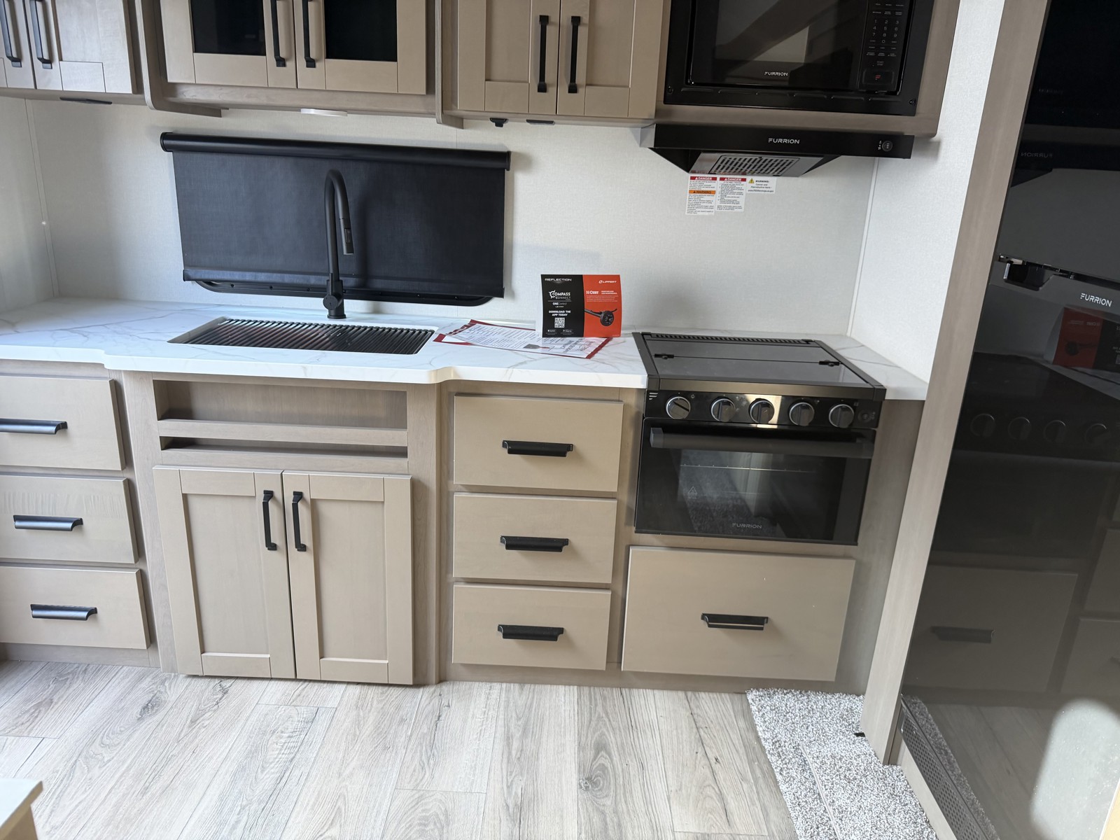 2026 GRAND DESIGN 22RK - Image 23
