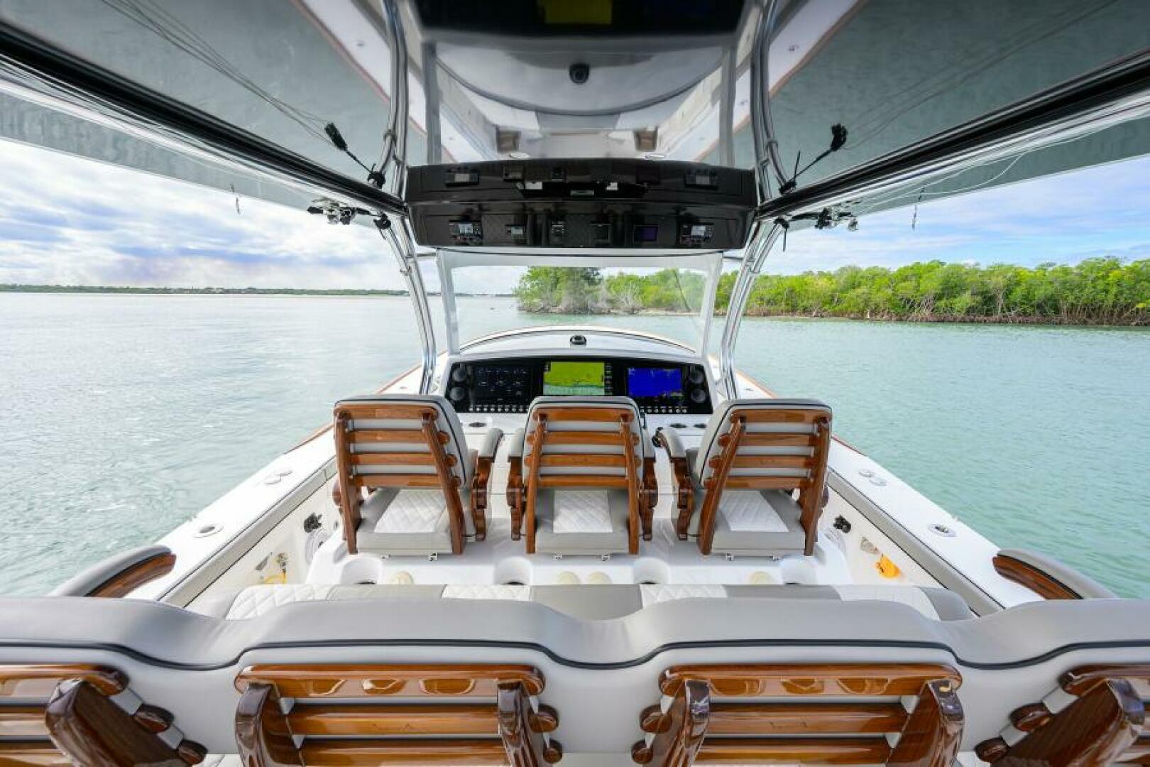 2020 VIKING VIKING 61 Convertible Base - Image 39
