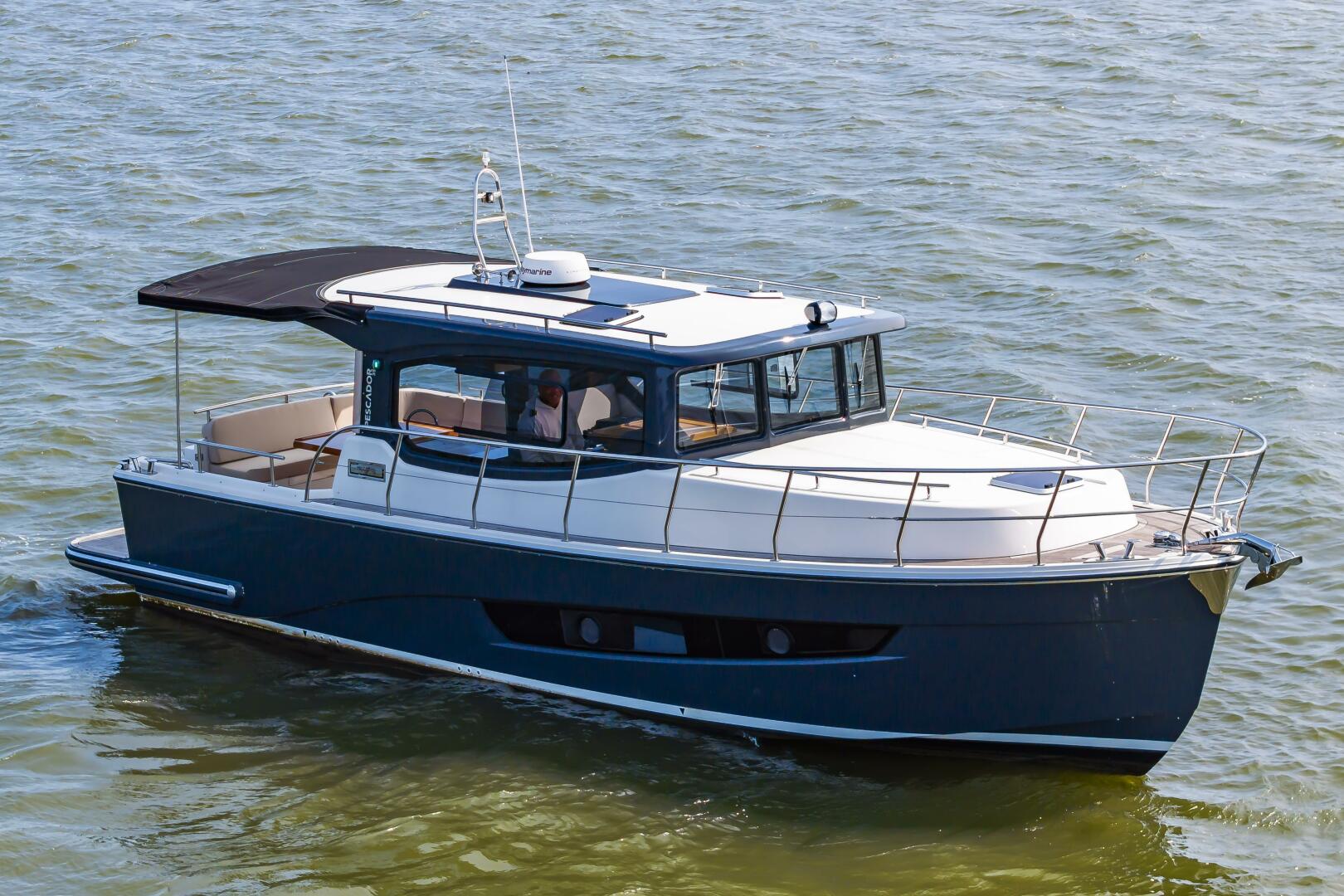 2023 El Pescador 35 - Image 3