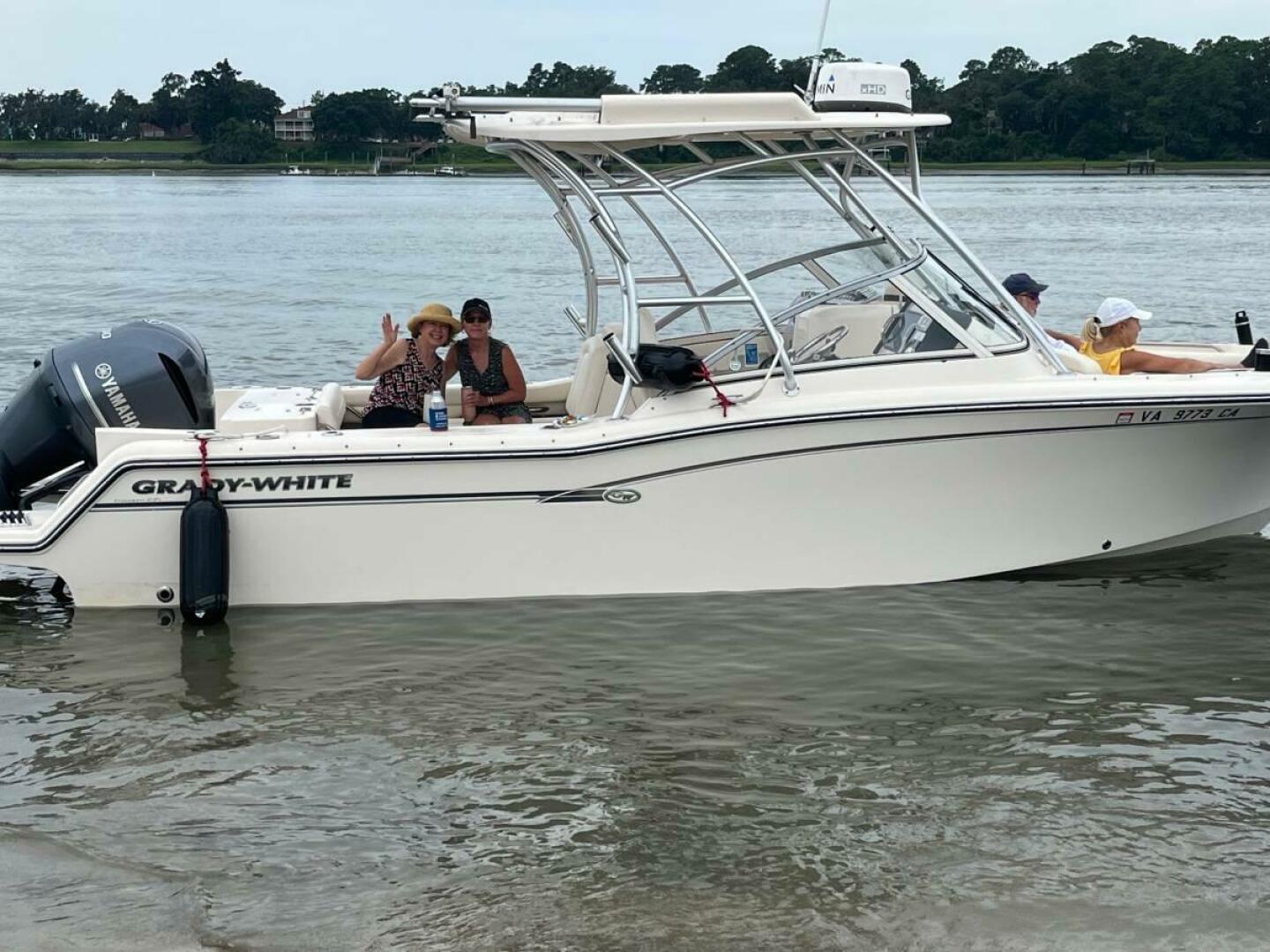 2018 Grady-White - Image 4