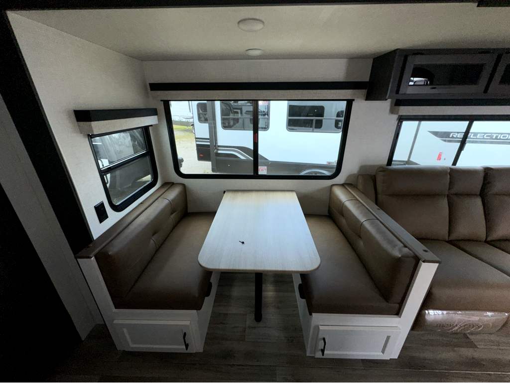 2026 VENTURE RV SPORTTREK 291VRK - Image 18