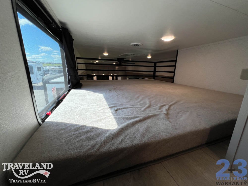 2027 Jayco Jay Flight Bungalow 404LOFT - Image 32