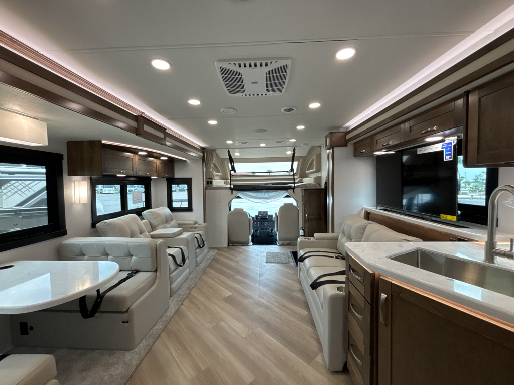 2026 ENTEGRA COACH ACCOLADE 37M - Image 26