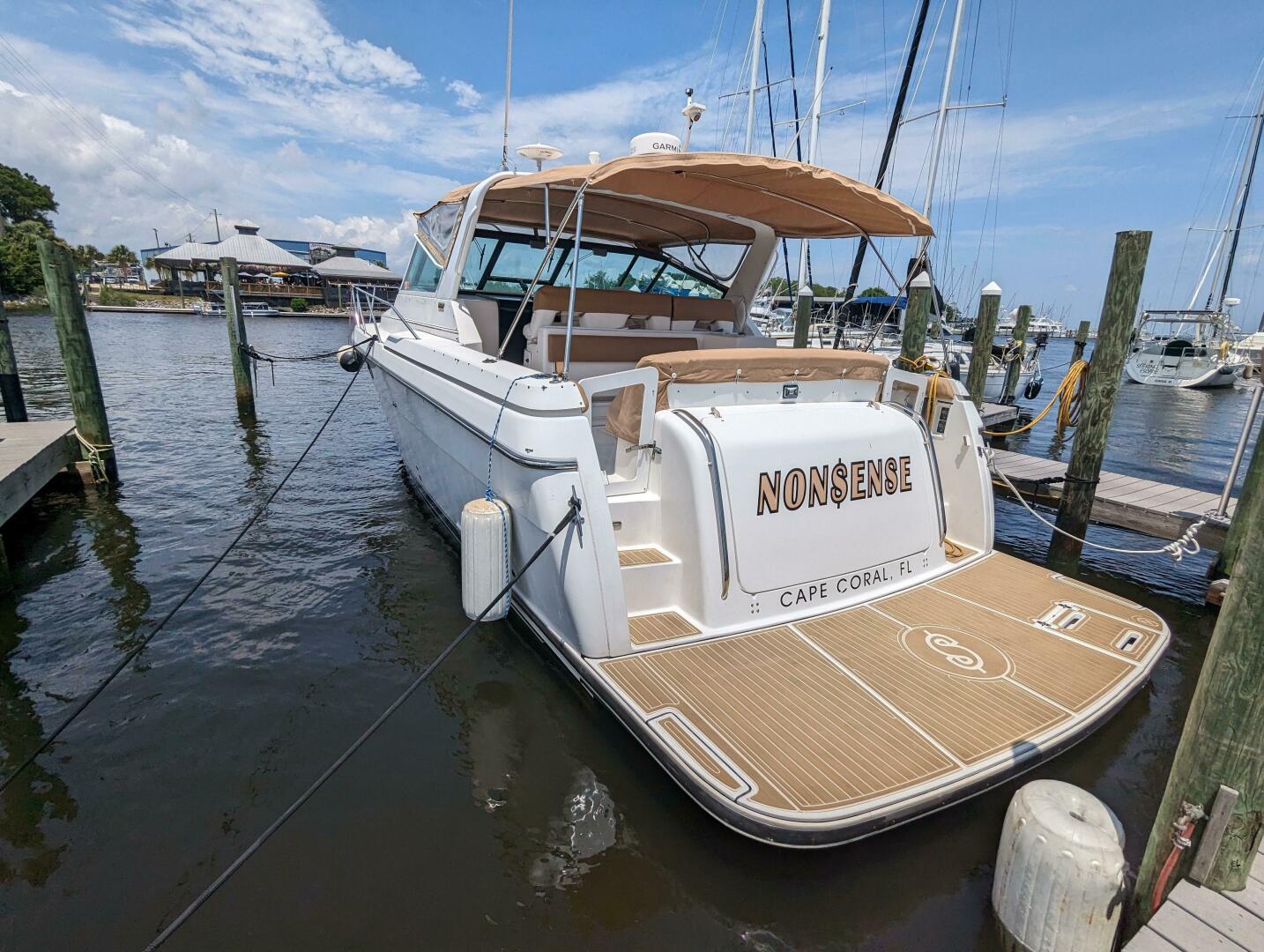 2000 Tiara Yachts 3500 Express - Image 14