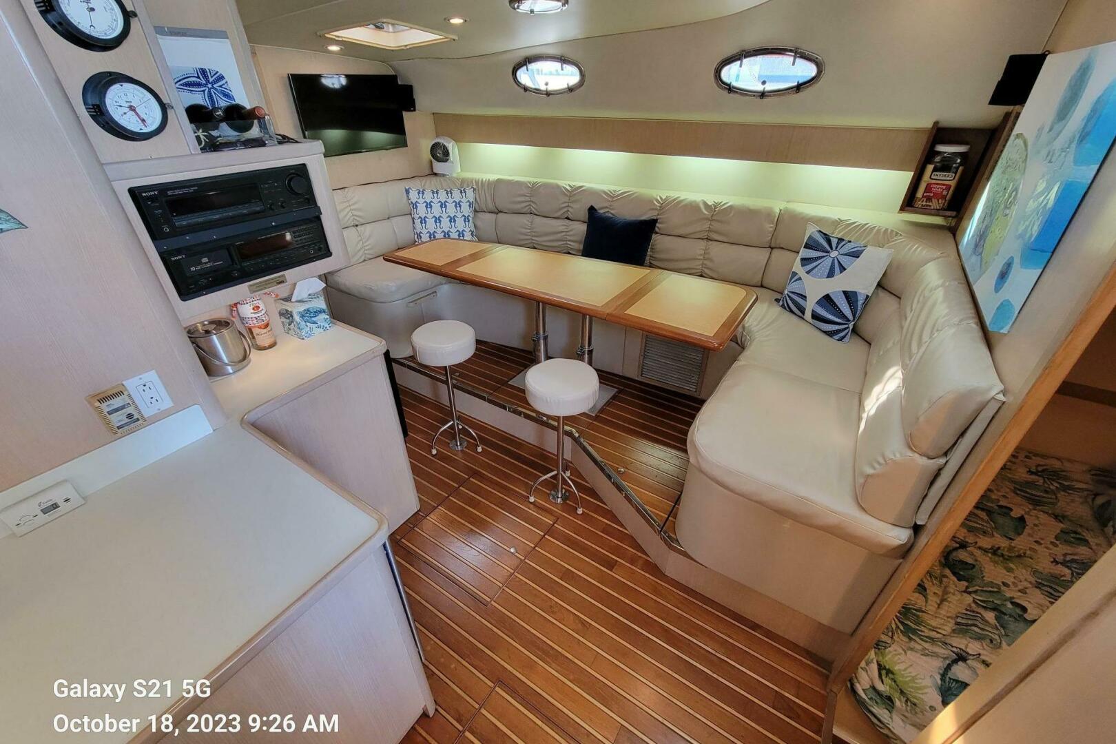 1996 Tiara Yachts 4000 Express - Image 5