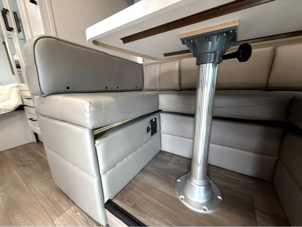 2027 JAYCO REDHAWK 24B - Image 34