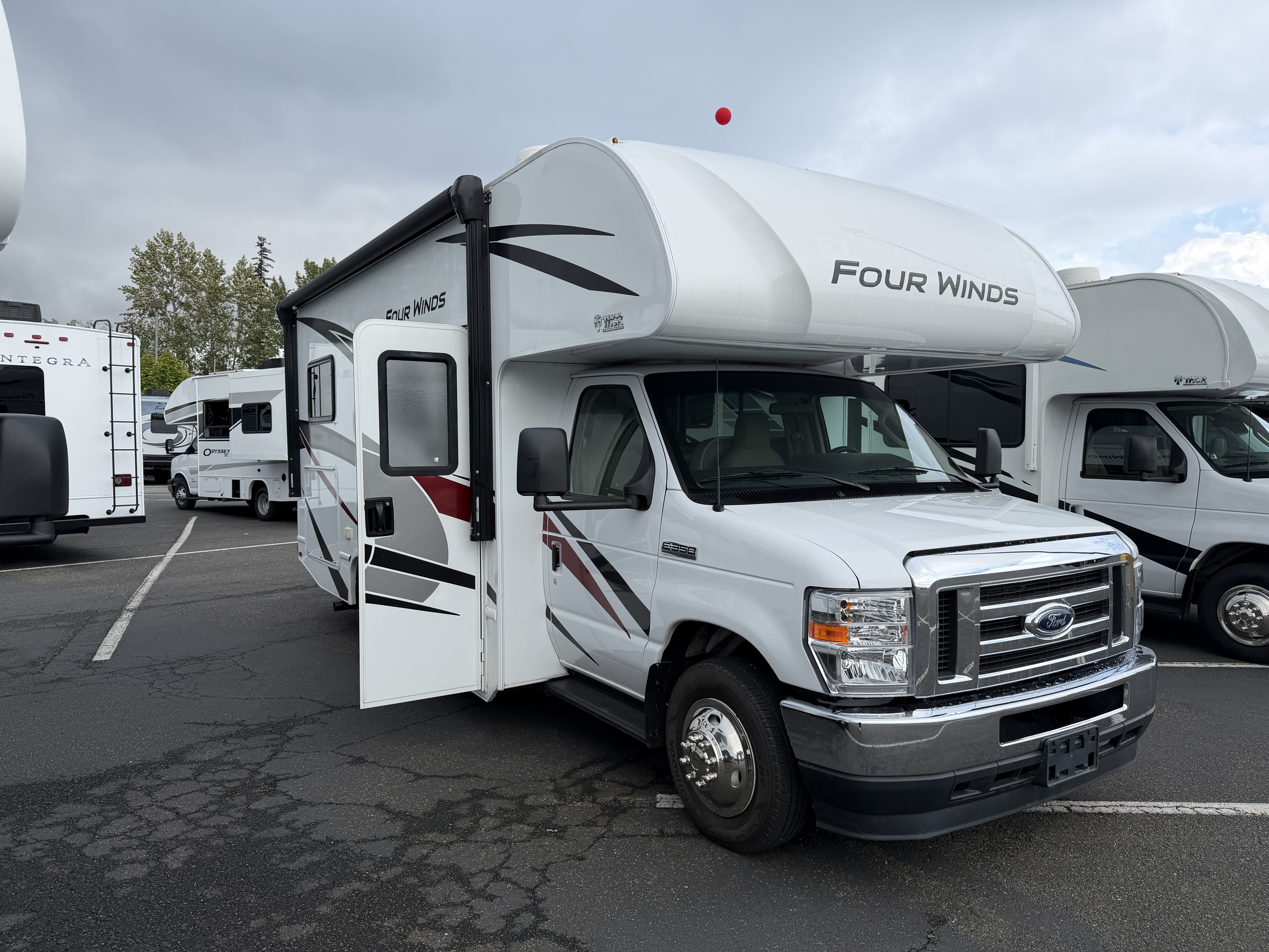 2024 Thor Motor Coach Four Winds 22E - Image 1