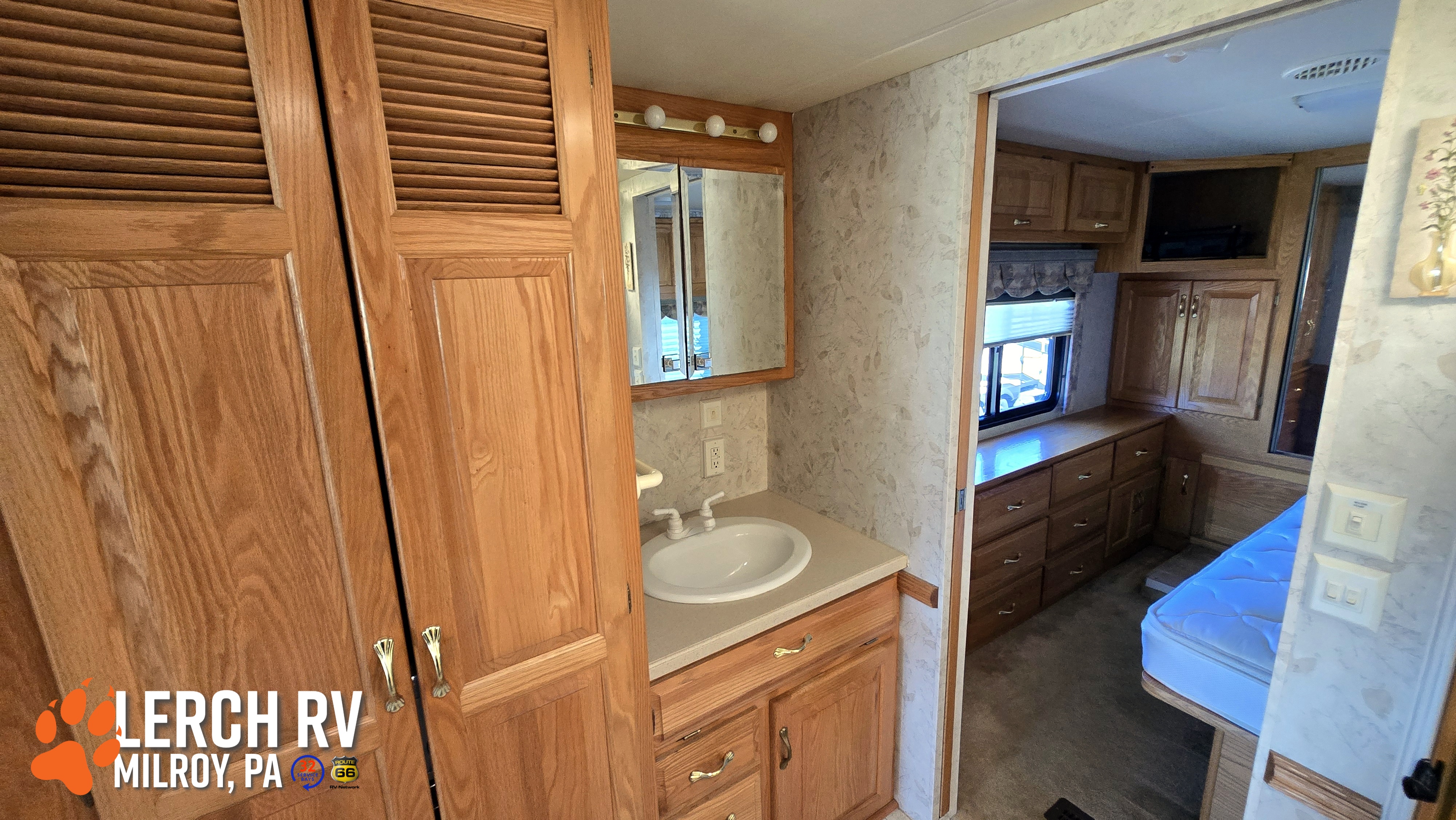 2002 NEWMAR DUTCH STAR 3852 - Image 24