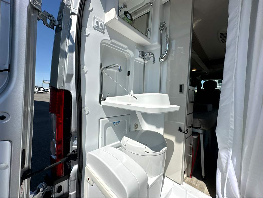 2026 THOR MOTOR COACH SCOPE 18M - Image 9