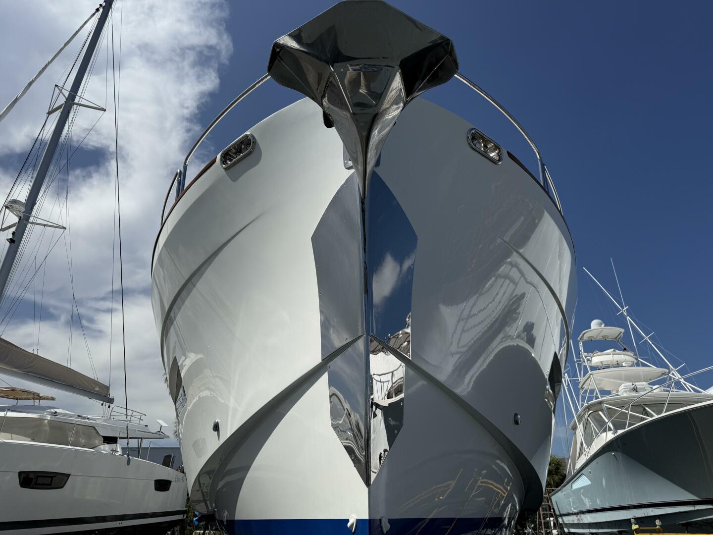 2020 Sirena 64 - Image 68