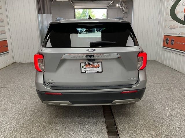 2021 Ford Explorer Utility 4D XLT 4WD - Image 6