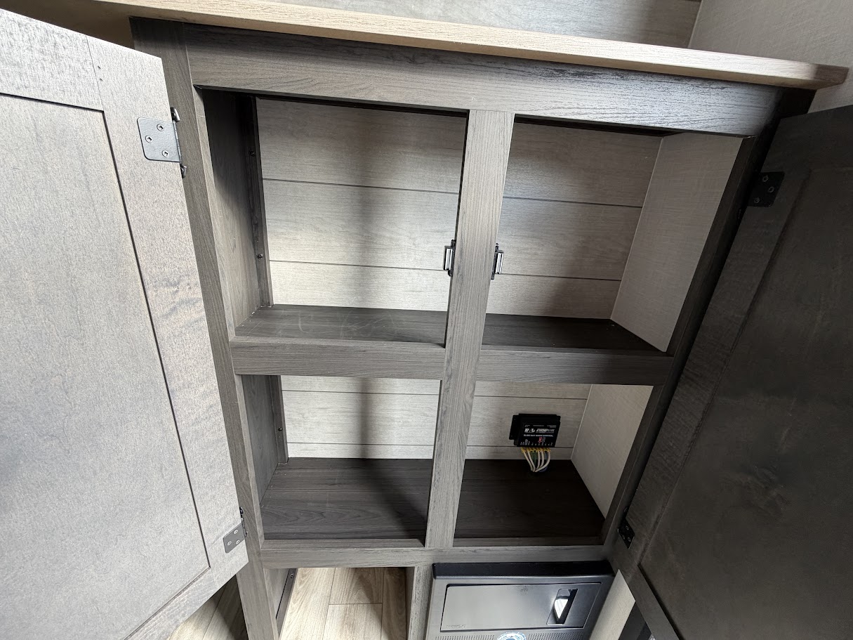 2026 VENTURE RV SPORTTREK STINGER 181VRK - Image 13
