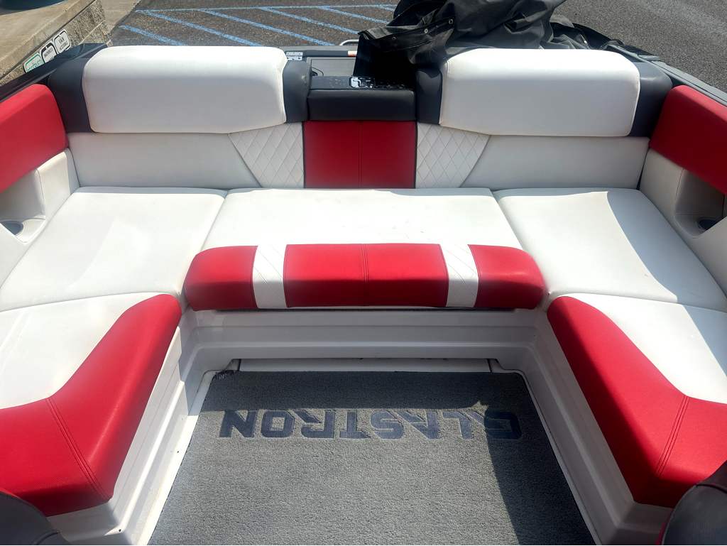 2014 Glastron GTS 207 - Image 8