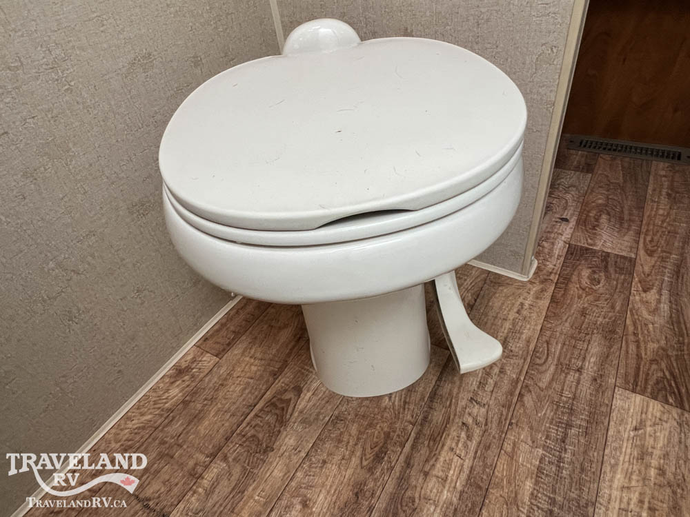 2012 OUTDOORS RV TIMBER RIDGE 250FLS HANDYMAN SPECIAL - Image 35