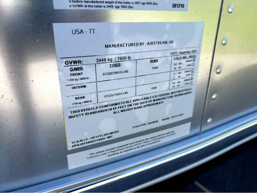2027 AIRSTREAM INTERNATIONAL 27FBQ - Image 25