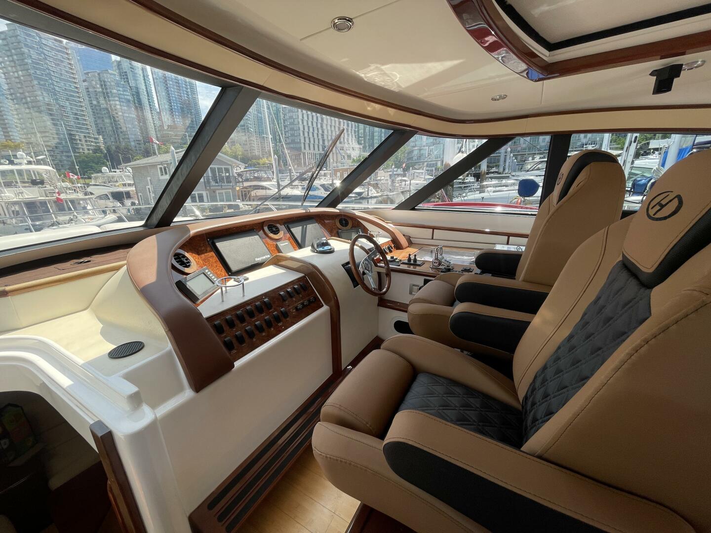 2006 Neptunus Royale 55 - Image 13