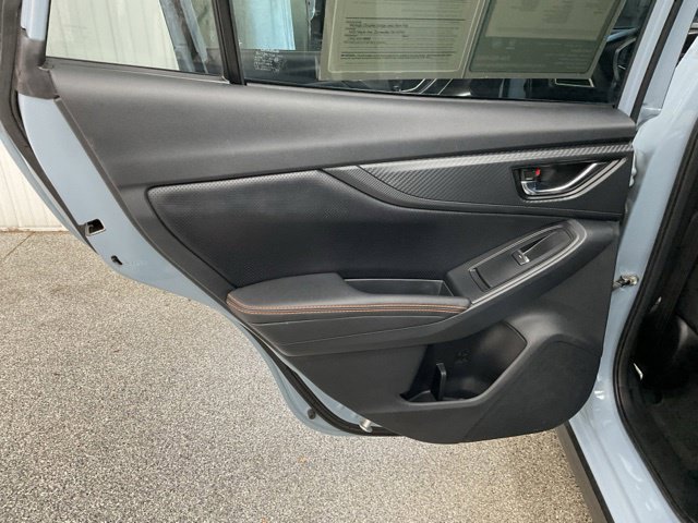 2023 Subaru CROSSTREK Wagon 4D Limited Nav/Moonroof AWD - Image 21