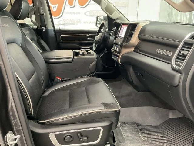 2022 Ram Ram 1500 Pickup Crew Cab Laramie 4WD - Image 25