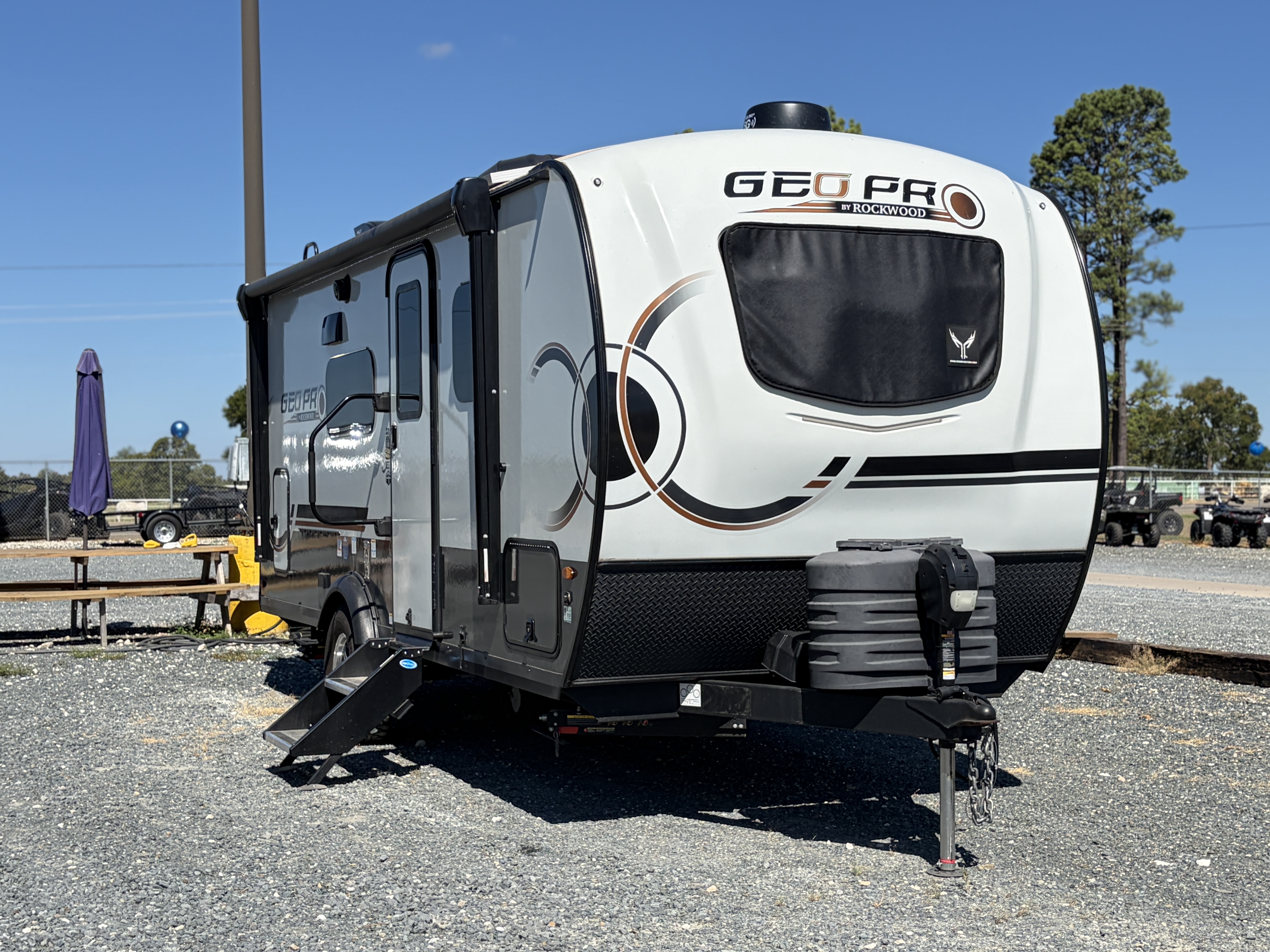 2025 Forest River Rockwood Geo Pro G20FBS - Image 1